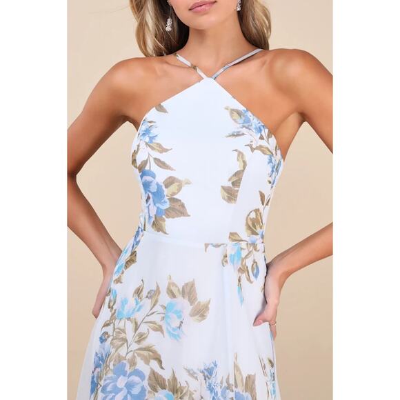 Lulus NWOT Romantic Marvel Light Blue Floral Print Halter Neck Maxi Dress Small - Picture 4 of 10